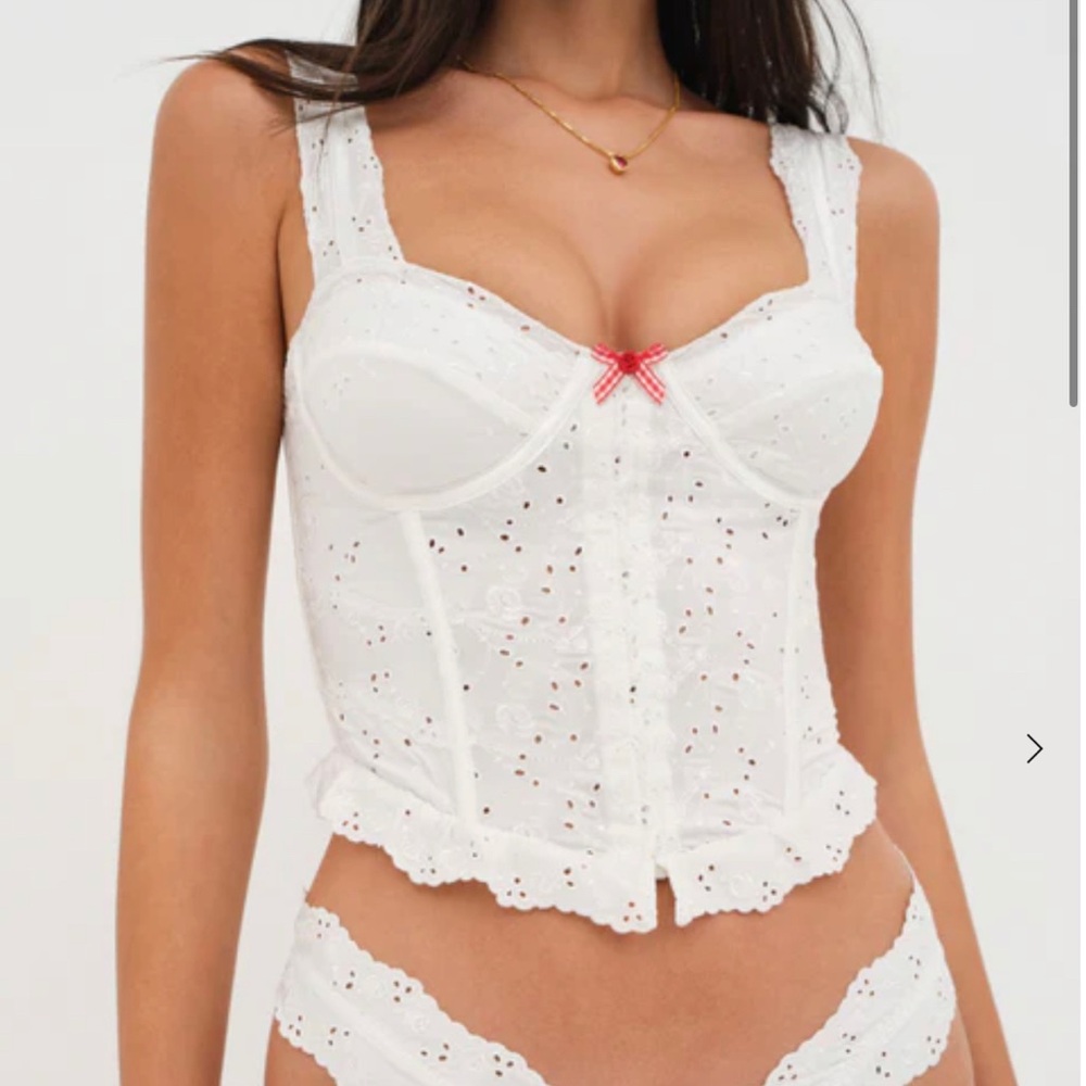 ISO for love and lemons corset size small